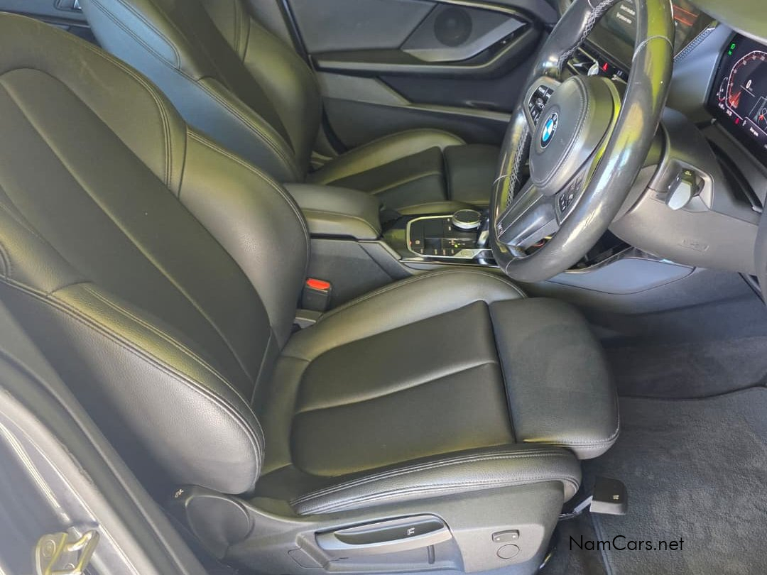 2021 BMW 2 Series photo 8