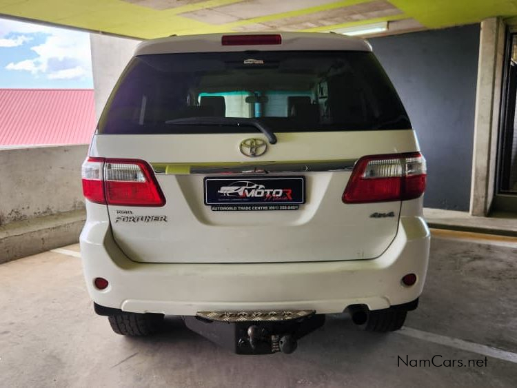 2009 Toyota Fortuner photo 11
