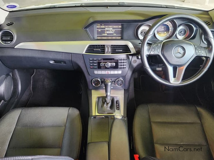 2011 Mercedes-Benz C Class photo 4