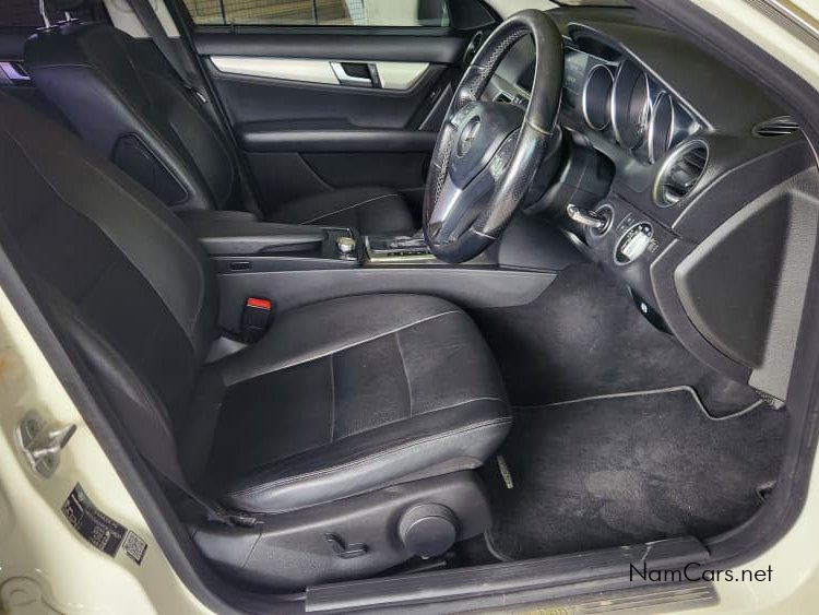 2011 Mercedes-Benz C Class photo 6