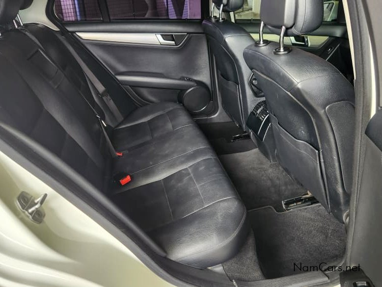 2011 Mercedes-Benz C Class photo 8