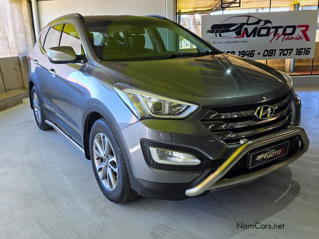 2014 Hyundai Santa-Fe photo 1
