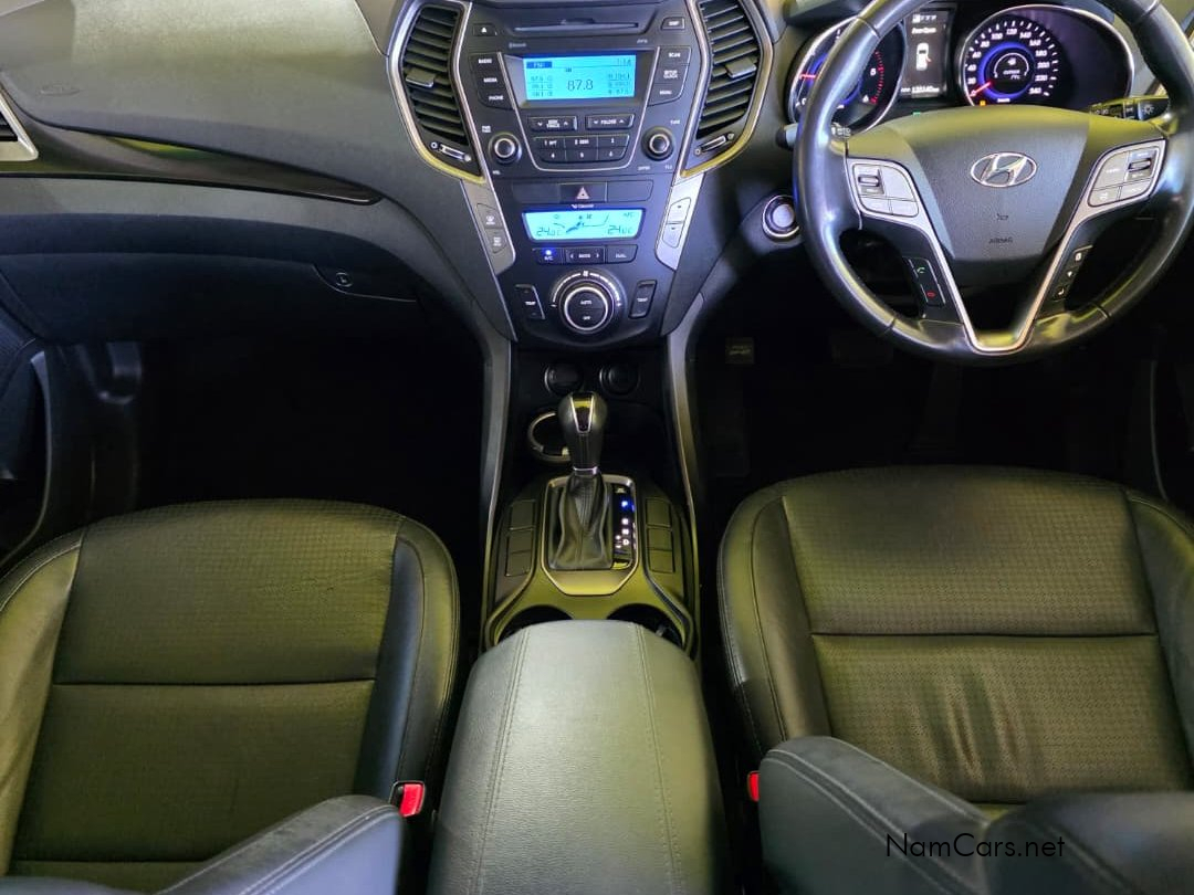 2014 Hyundai Santa-Fe photo 4