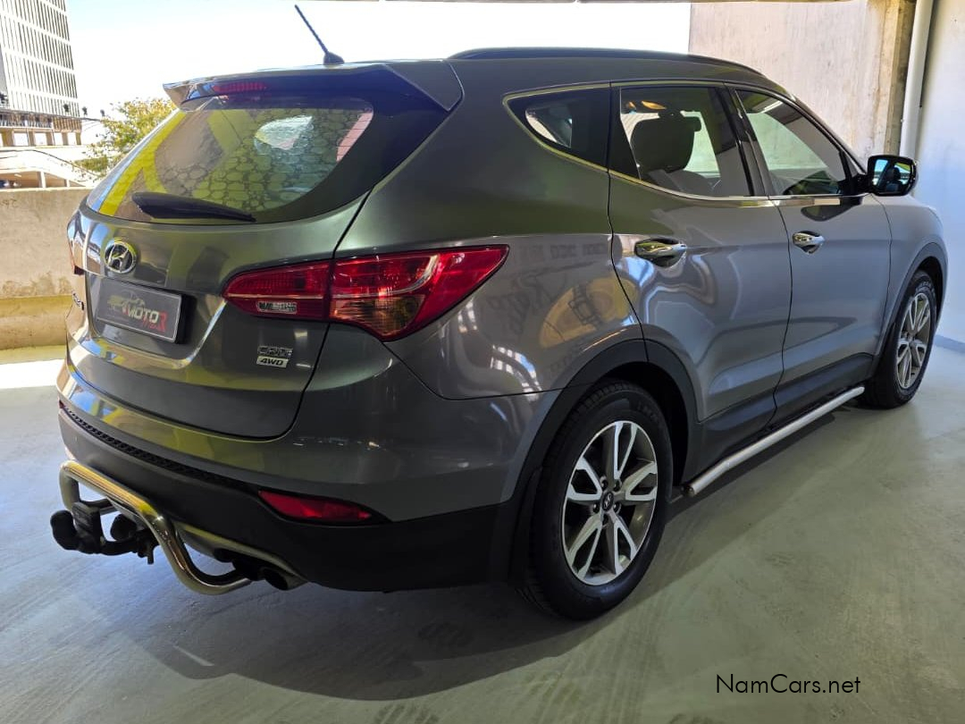 2014 Hyundai Santa-Fe photo 9
