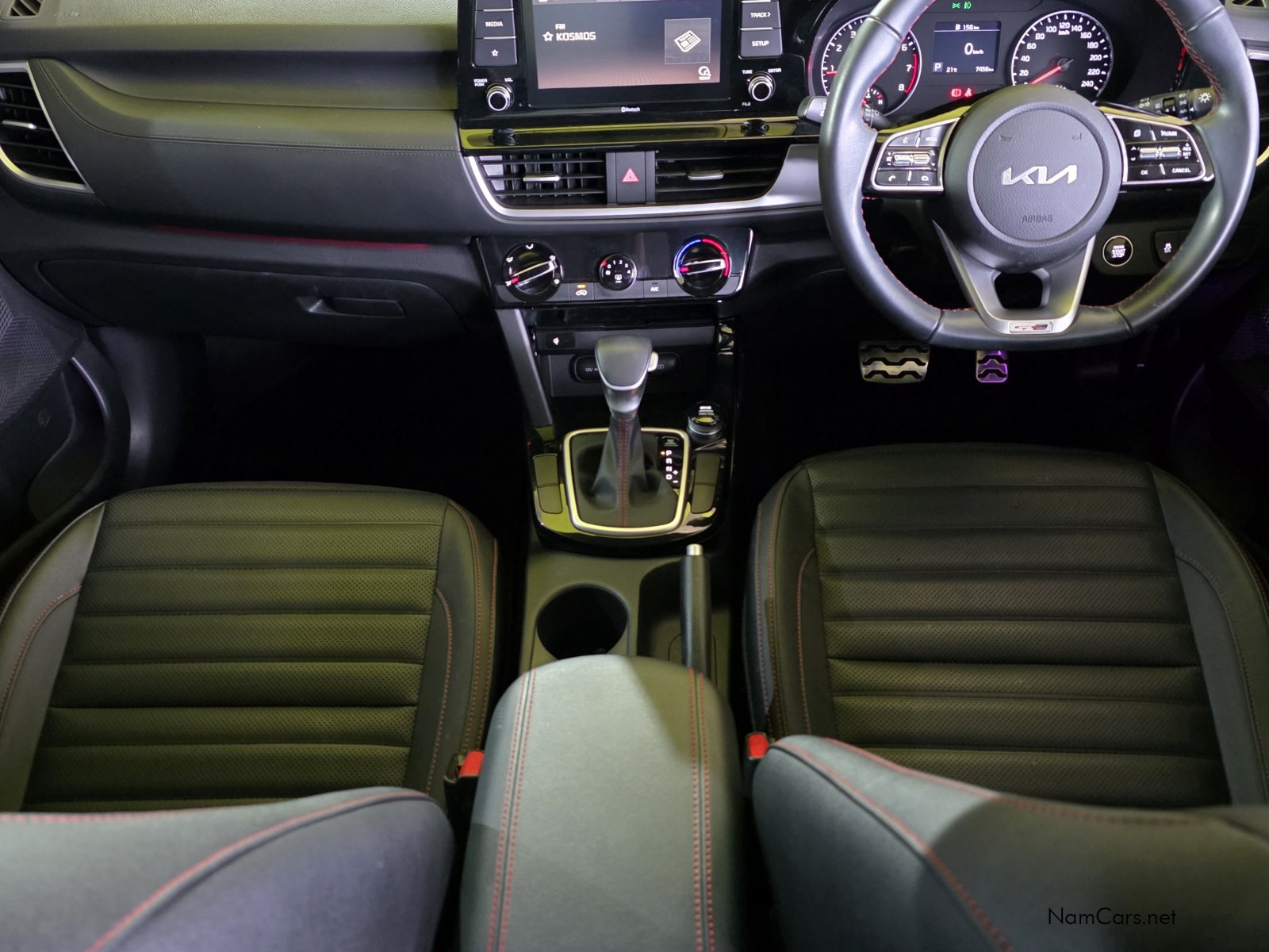 2023 Kia Seltos photo 4