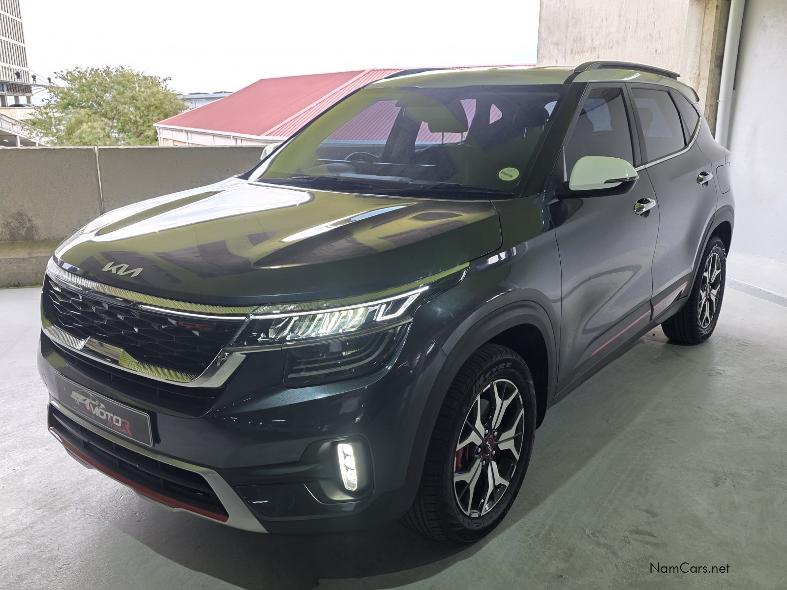 2023 Kia Seltos photo 7