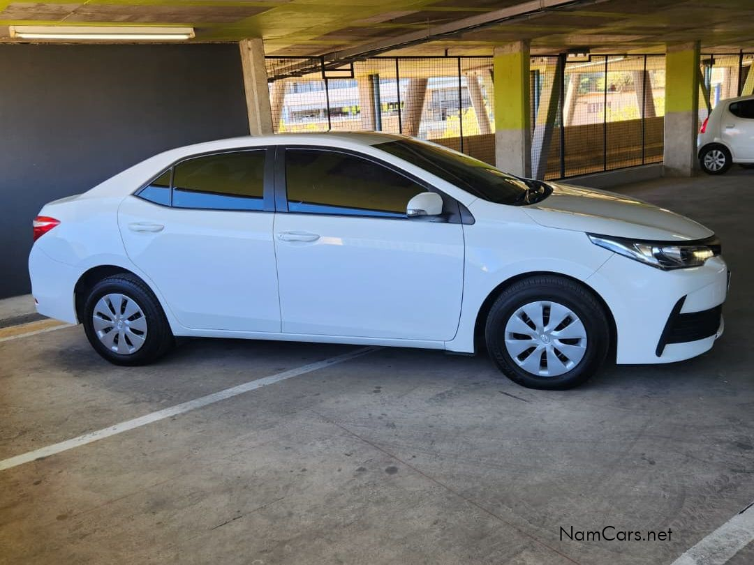 2023 Toyota Corolla photo 2
