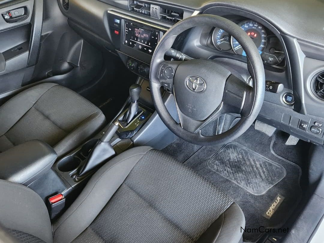 2023 Toyota Corolla photo 6