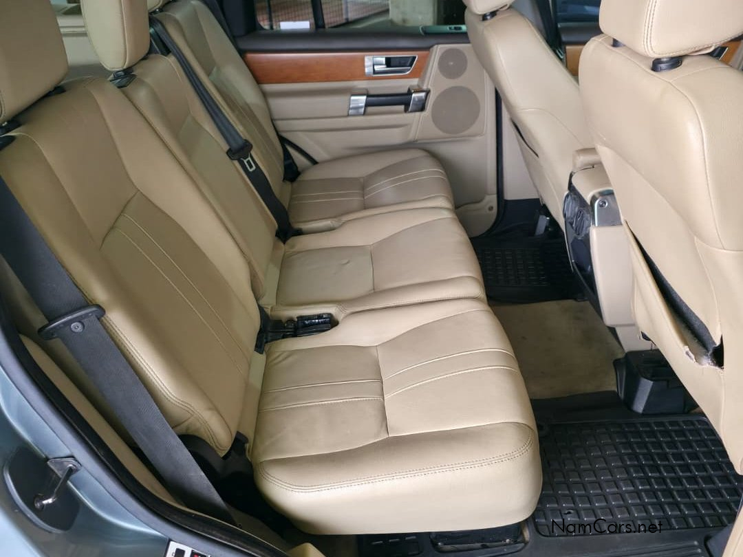 2014 Land Rover Discovery 4 photo 10