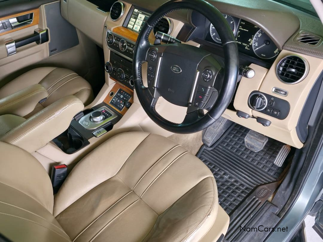 2014 Land Rover Discovery 4 photo 6