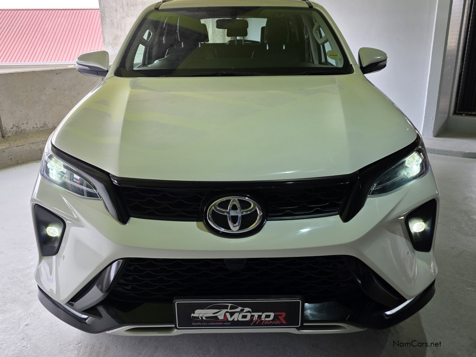 2025 Toyota Fortuner photo 5