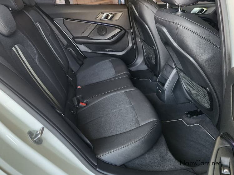 2020 BMW 1 Series photo 10