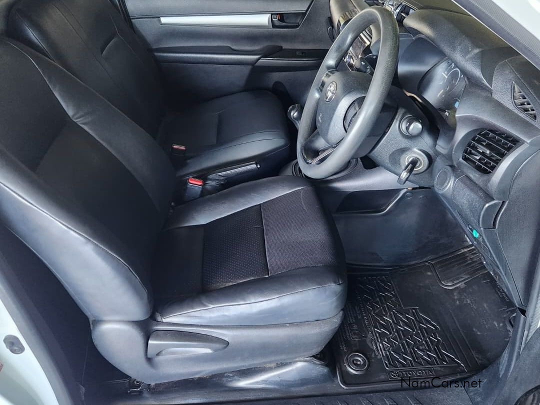 2019 Toyota Hilux photo 8