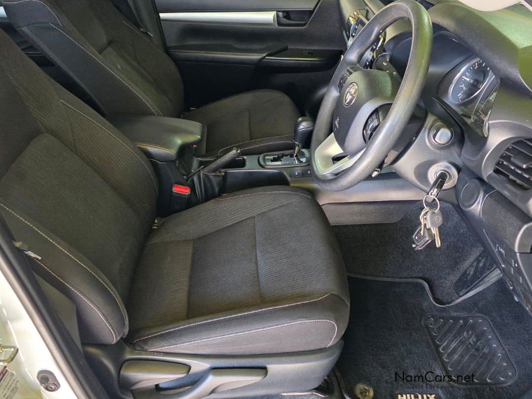 2024 Toyota Hilux photo 8