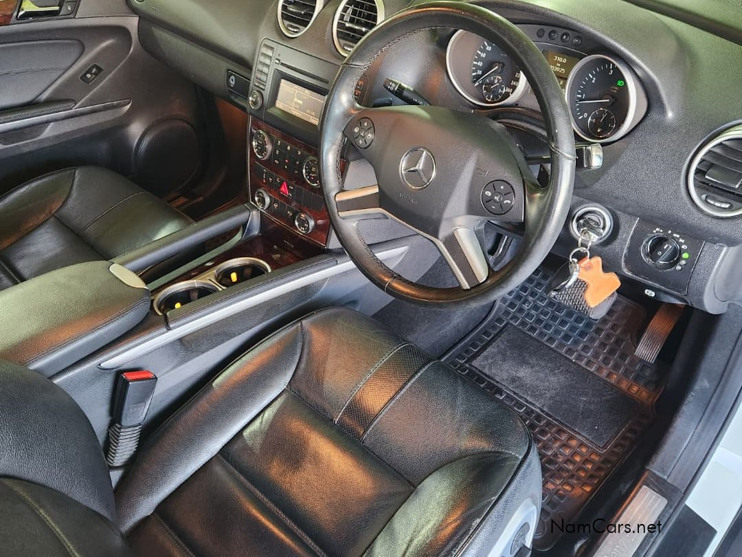 2009 Mercedes-Benz M Class photo 6