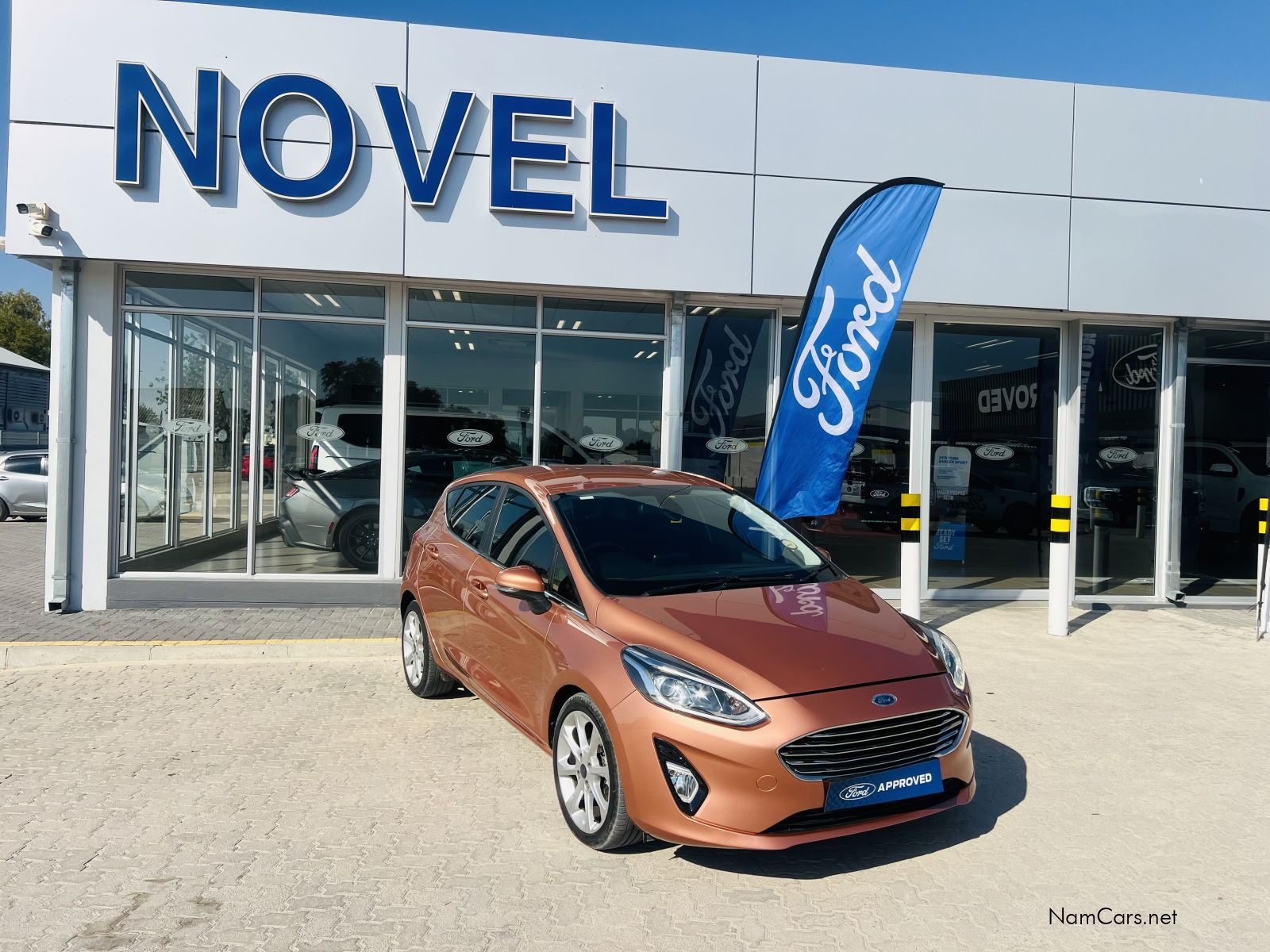 2019 Ford Fiesta photo 2