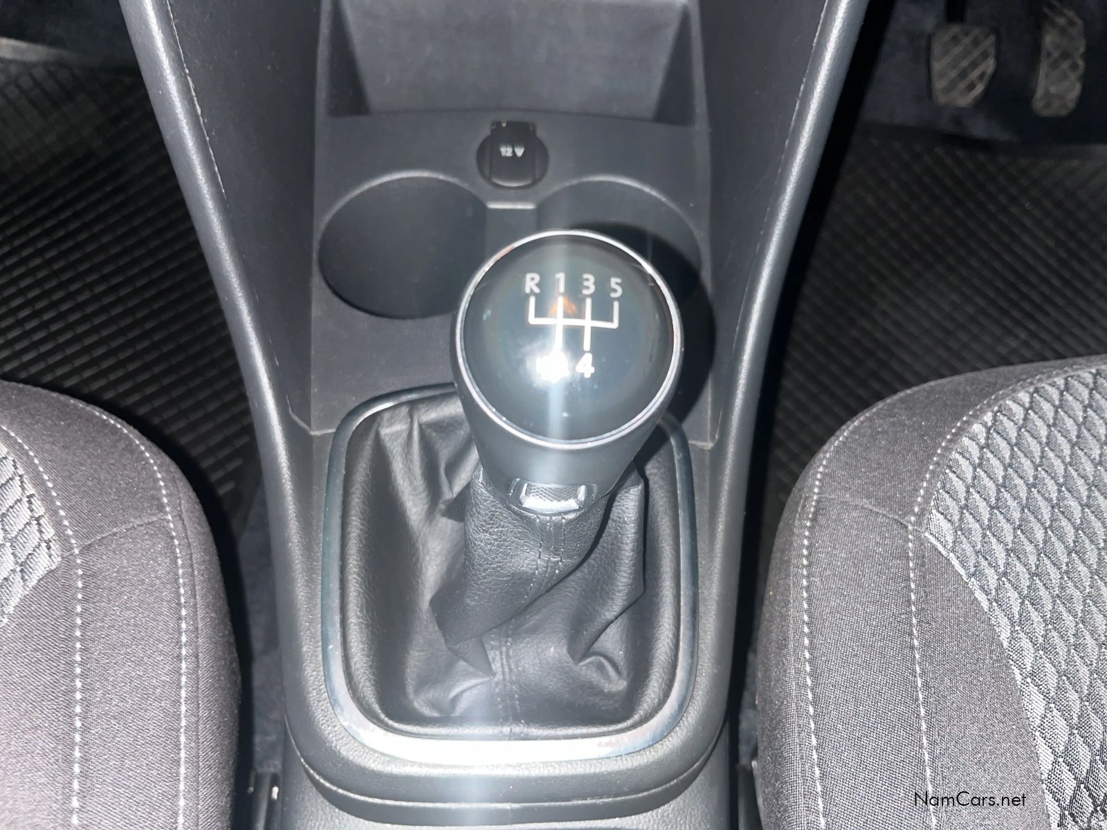 2019 Volkswagen Polo photo 12