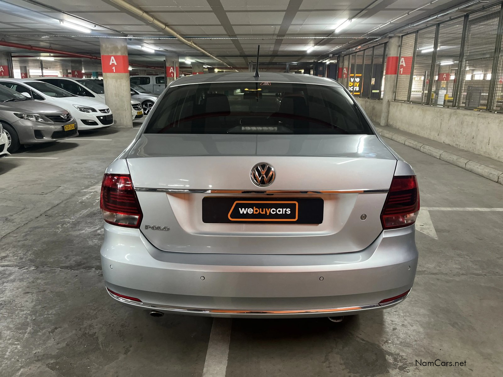 2019 Volkswagen Polo photo 3