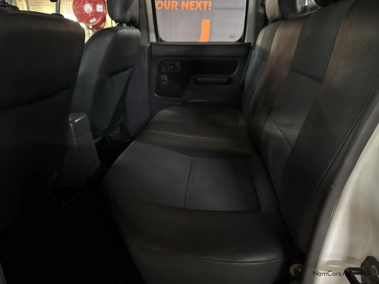 2016 Nissan Hardbody photo 17