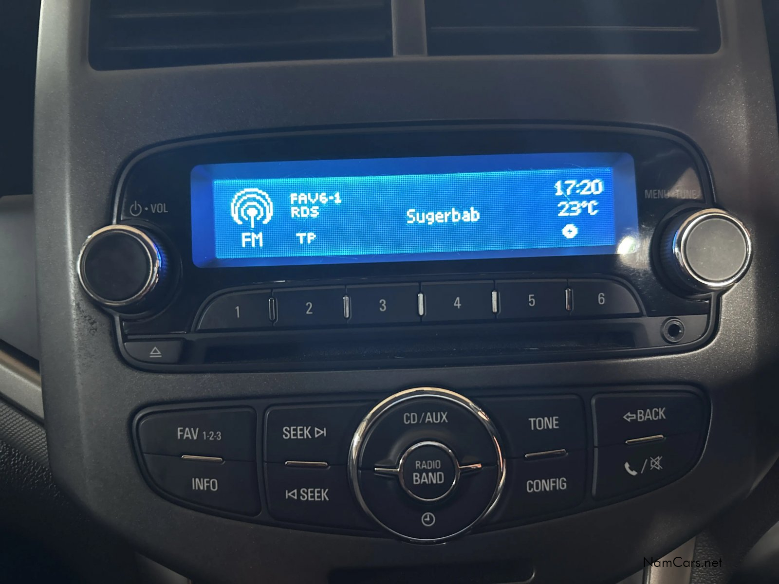 2012 Chevrolet Sonic photo 7