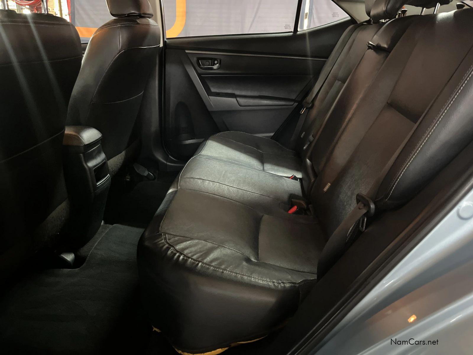 2016 Toyota Corolla photo 16