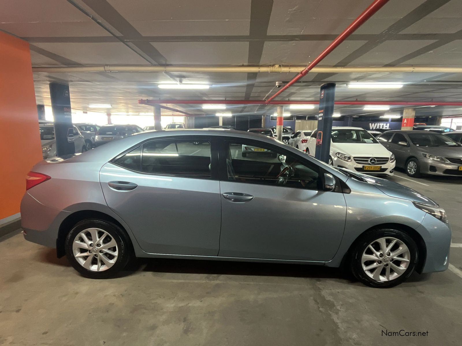 2016 Toyota Corolla photo 4