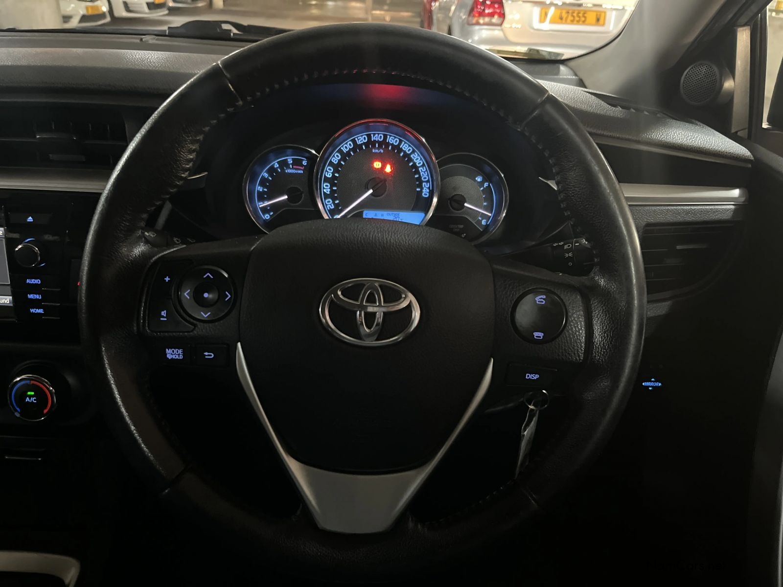 2016 Toyota Corolla photo 9