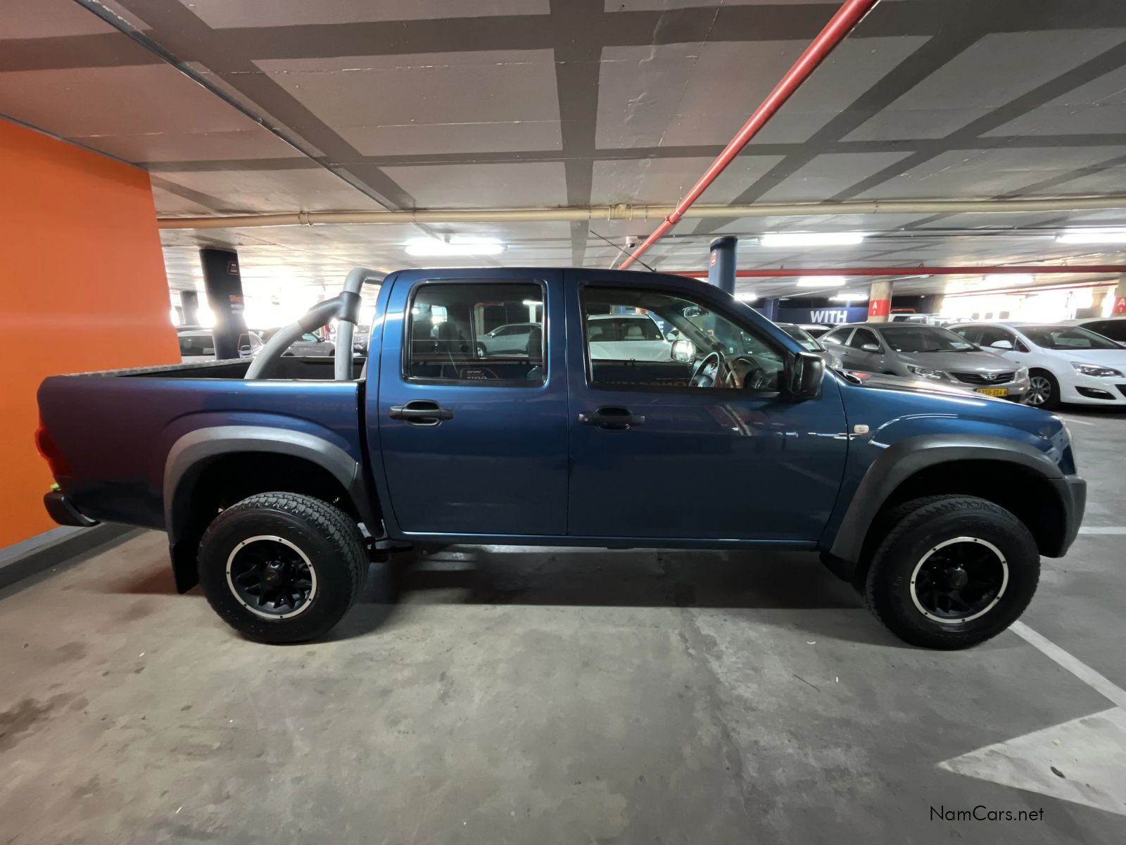 2013 Isuzu KB Series photo 4