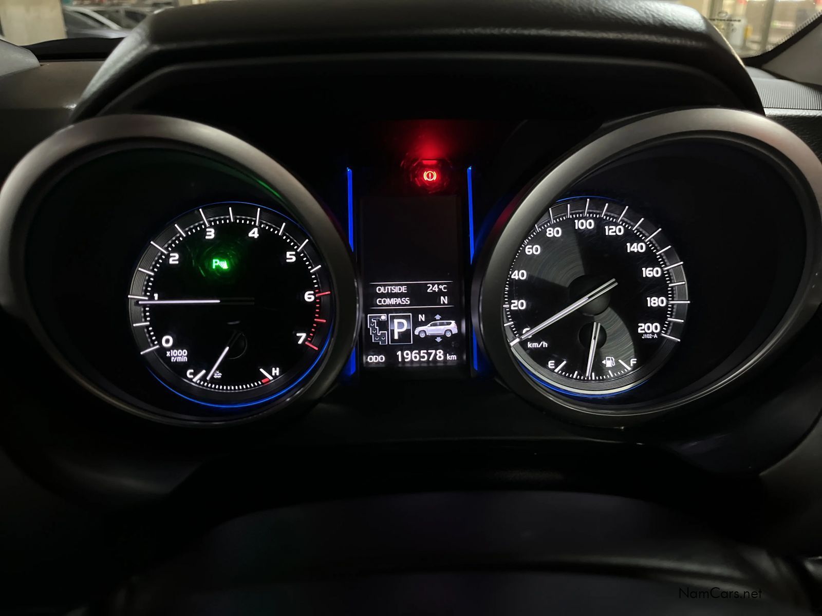 2017 Toyota Prado photo 17