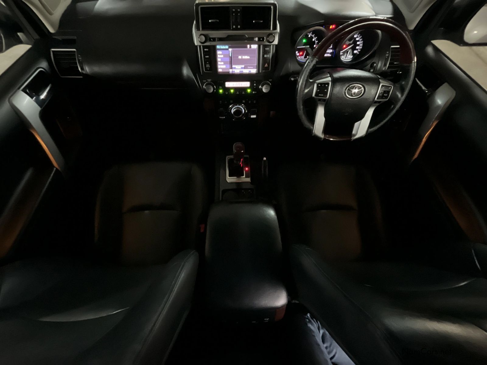 2017 Toyota Prado photo 18