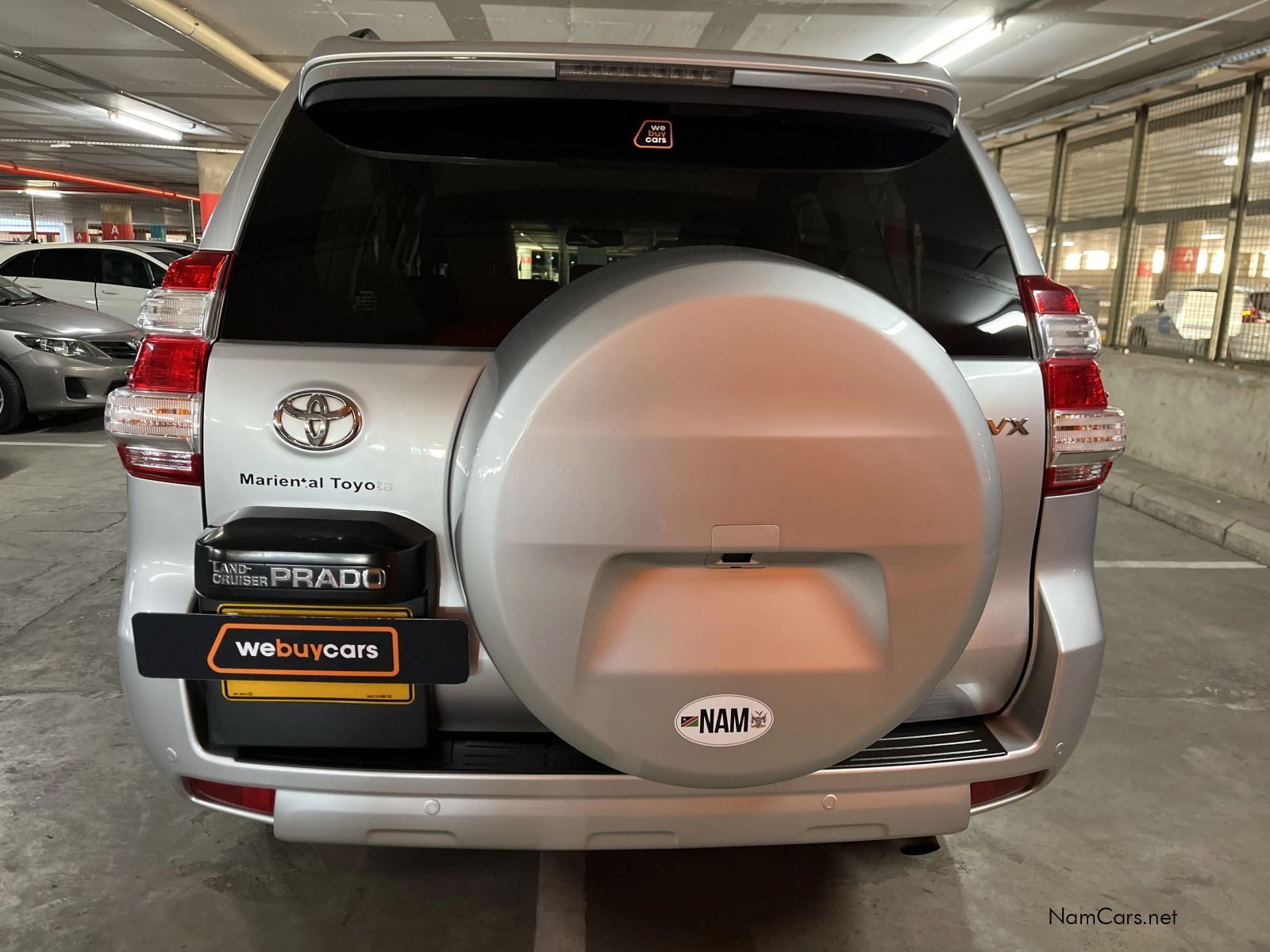 2017 Toyota Prado photo 3