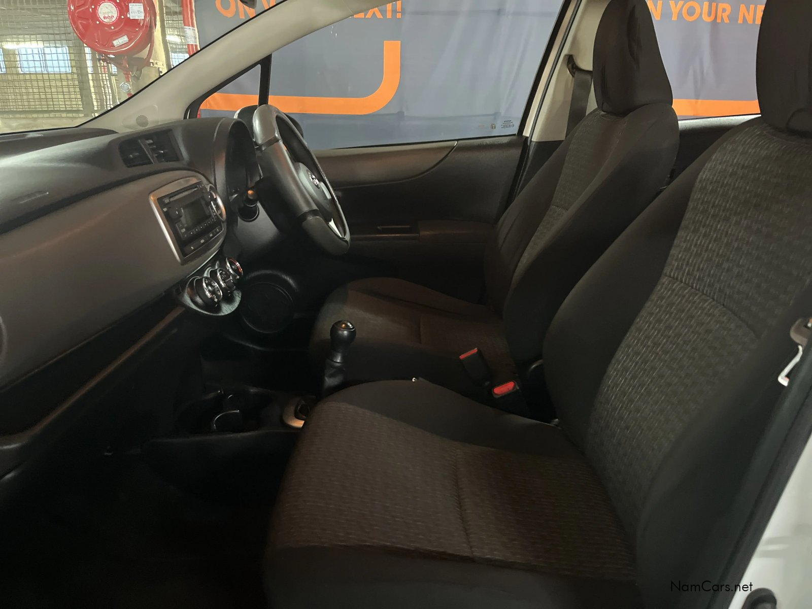 2013 Toyota Yaris photo 14