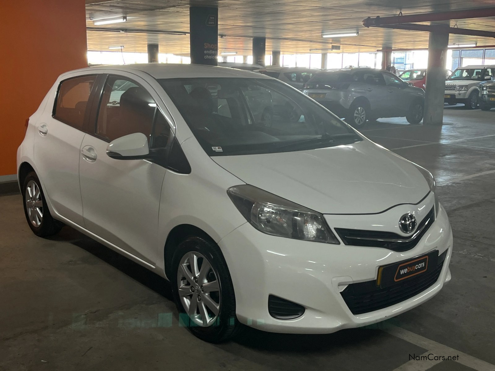 2013 Toyota Yaris photo 5