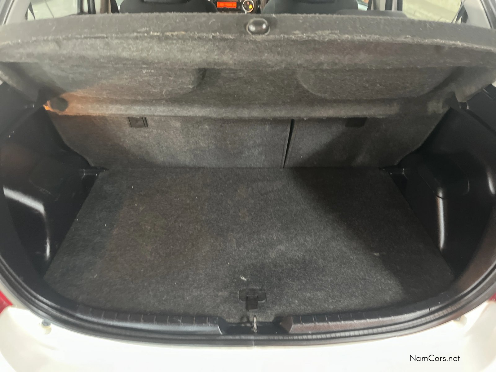 2013 Toyota Yaris photo 7
