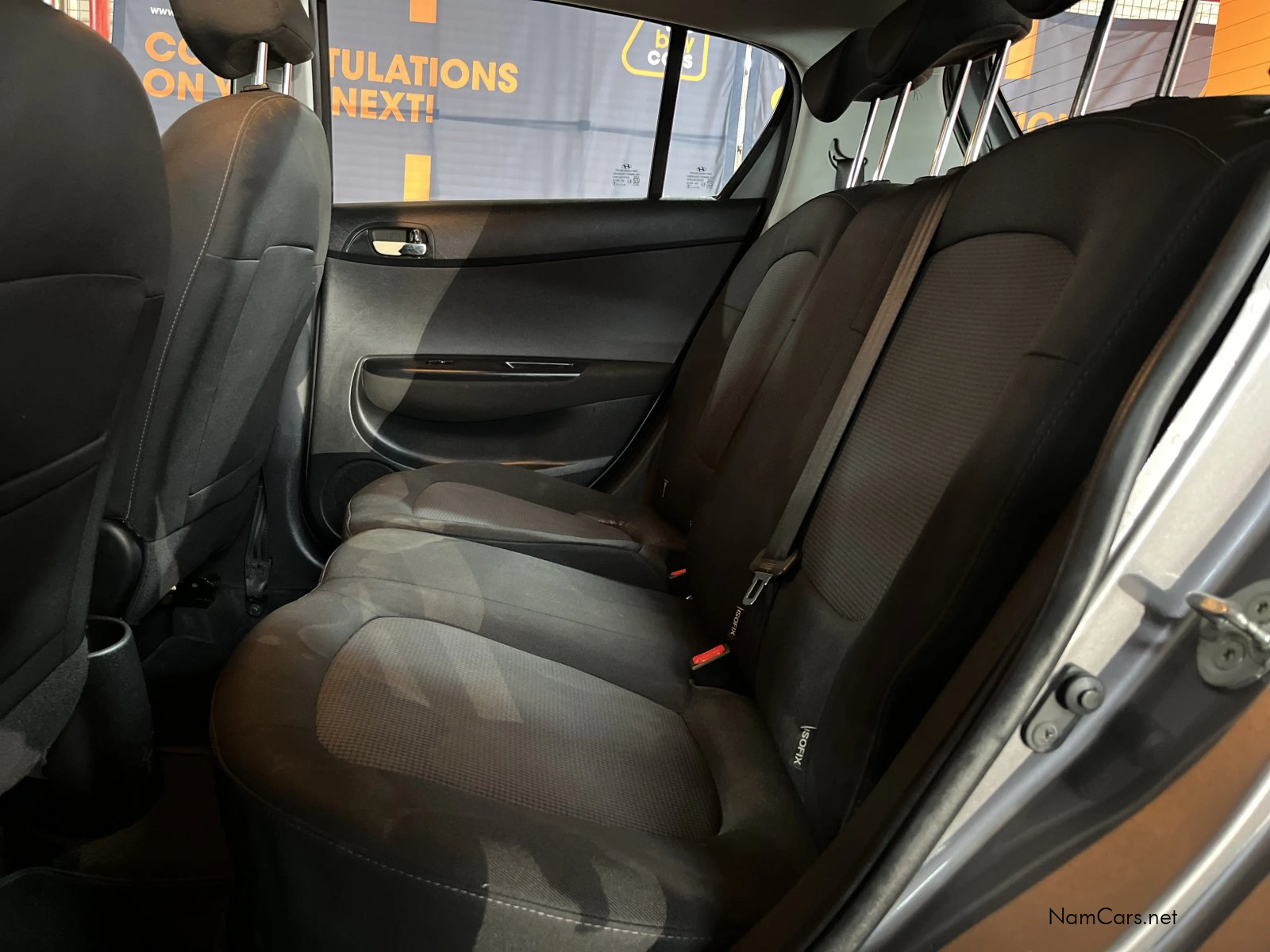 2013 Hyundai i20 photo 16