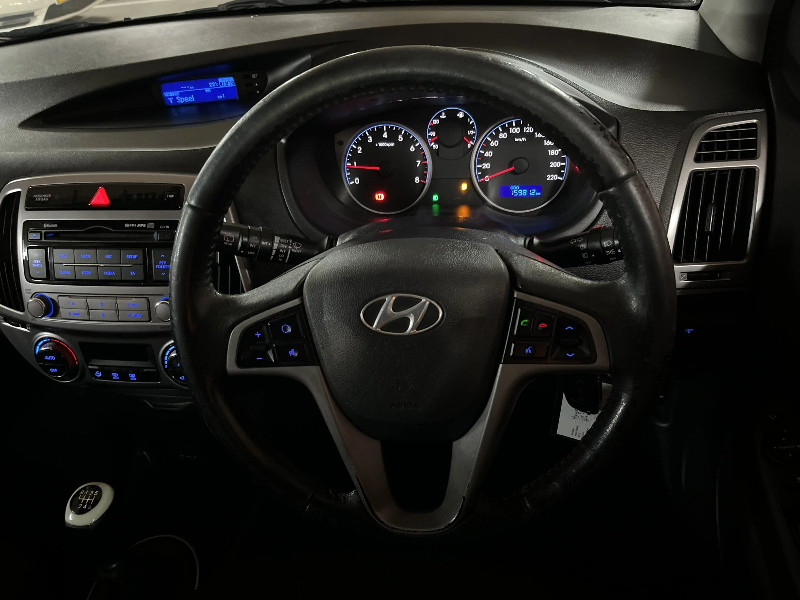 2013 Hyundai i20 photo 9