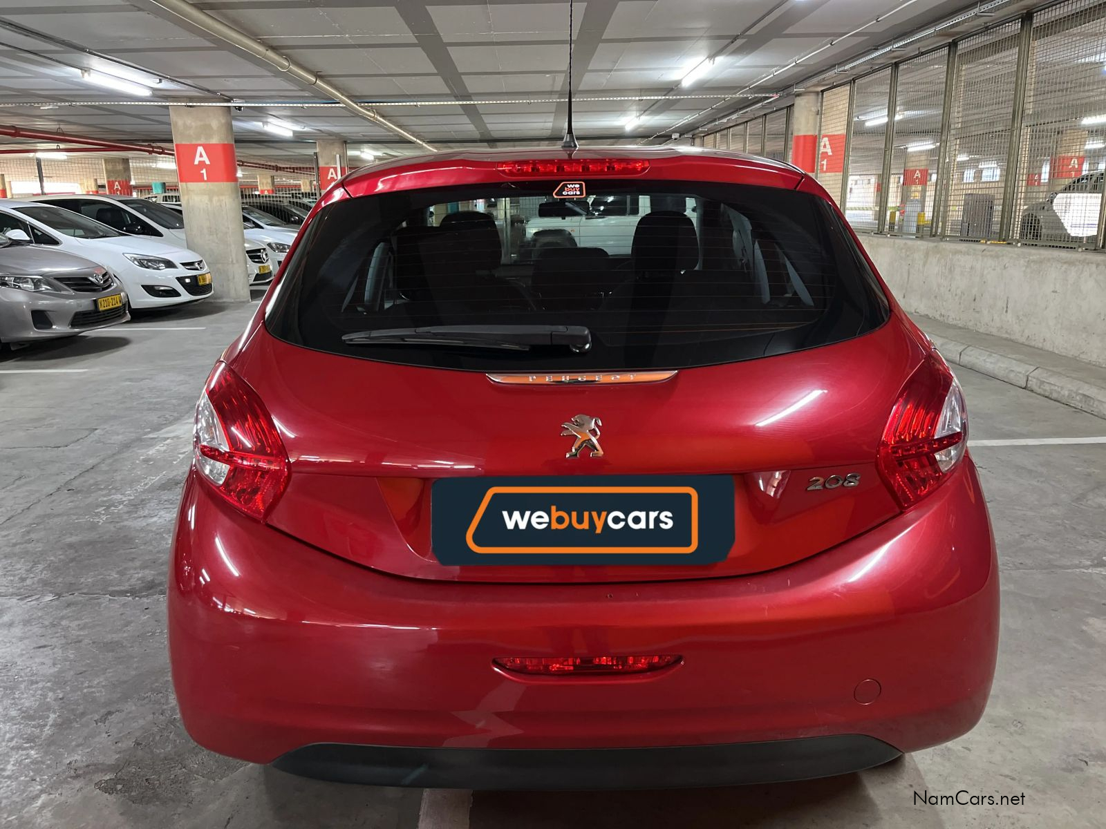 2015 Peugeot 208 photo 3