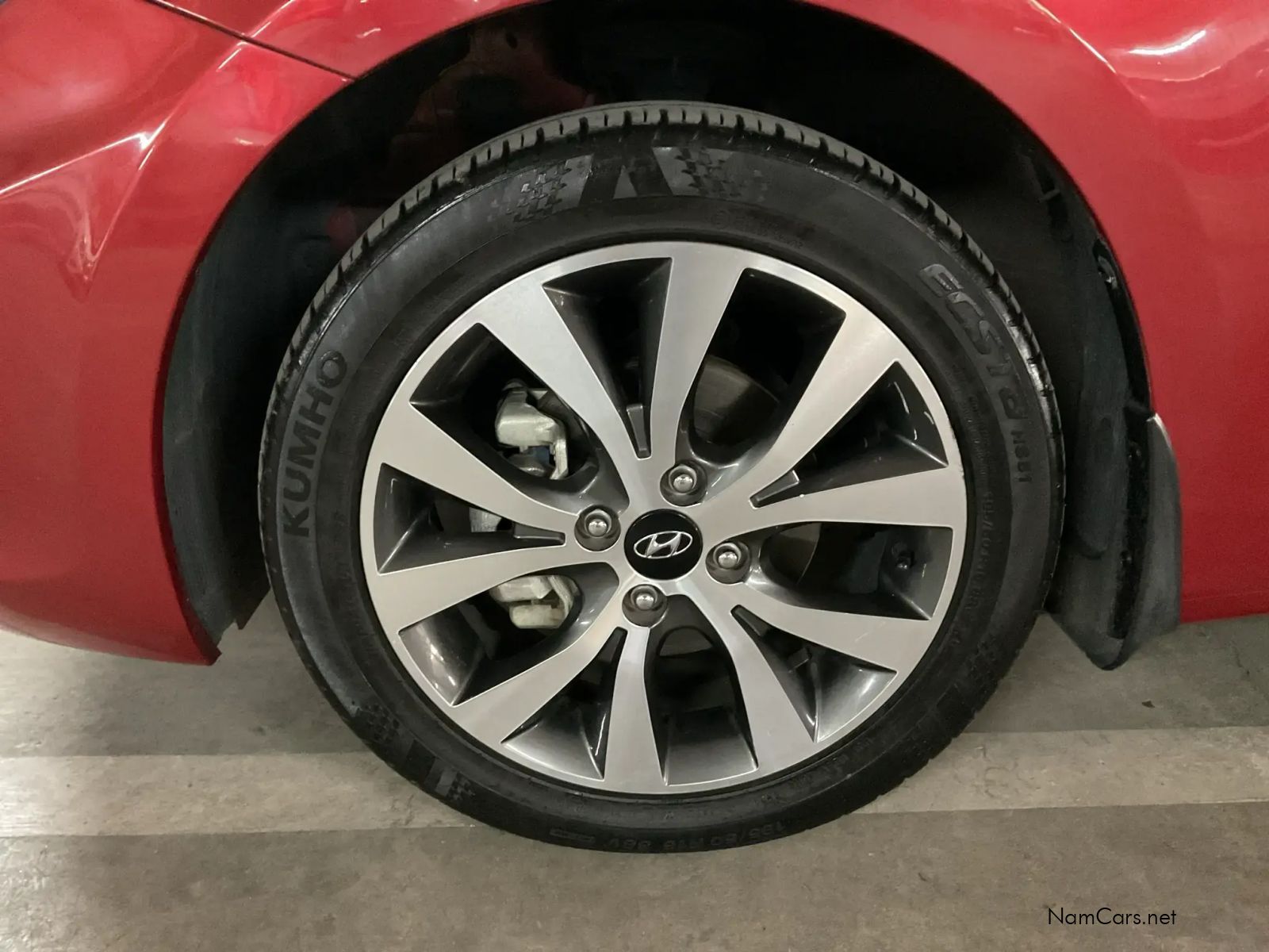 2018 Hyundai Accent photo 13