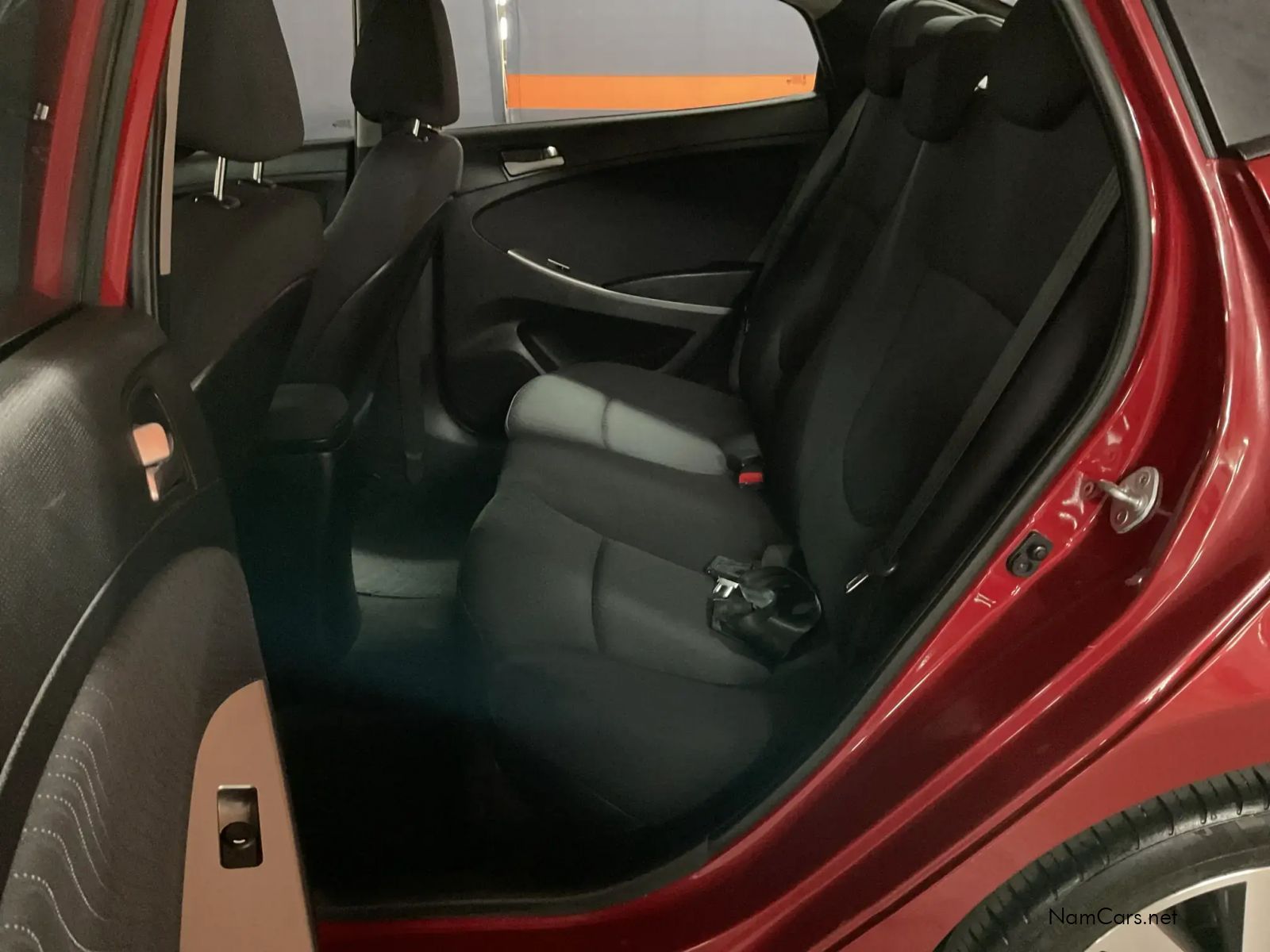 2018 Hyundai Accent photo 14