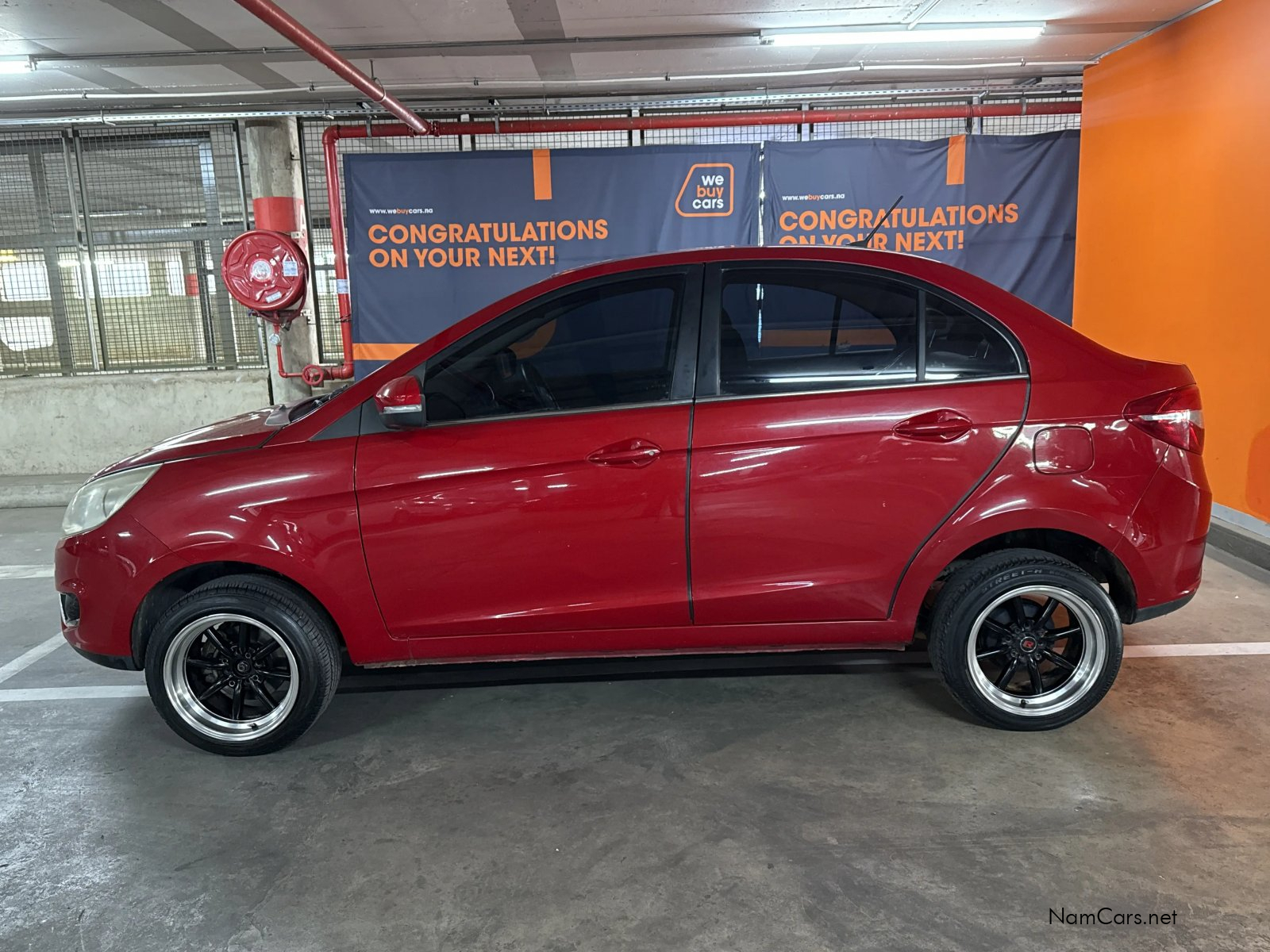 2016 Tata Bolt photo 2
