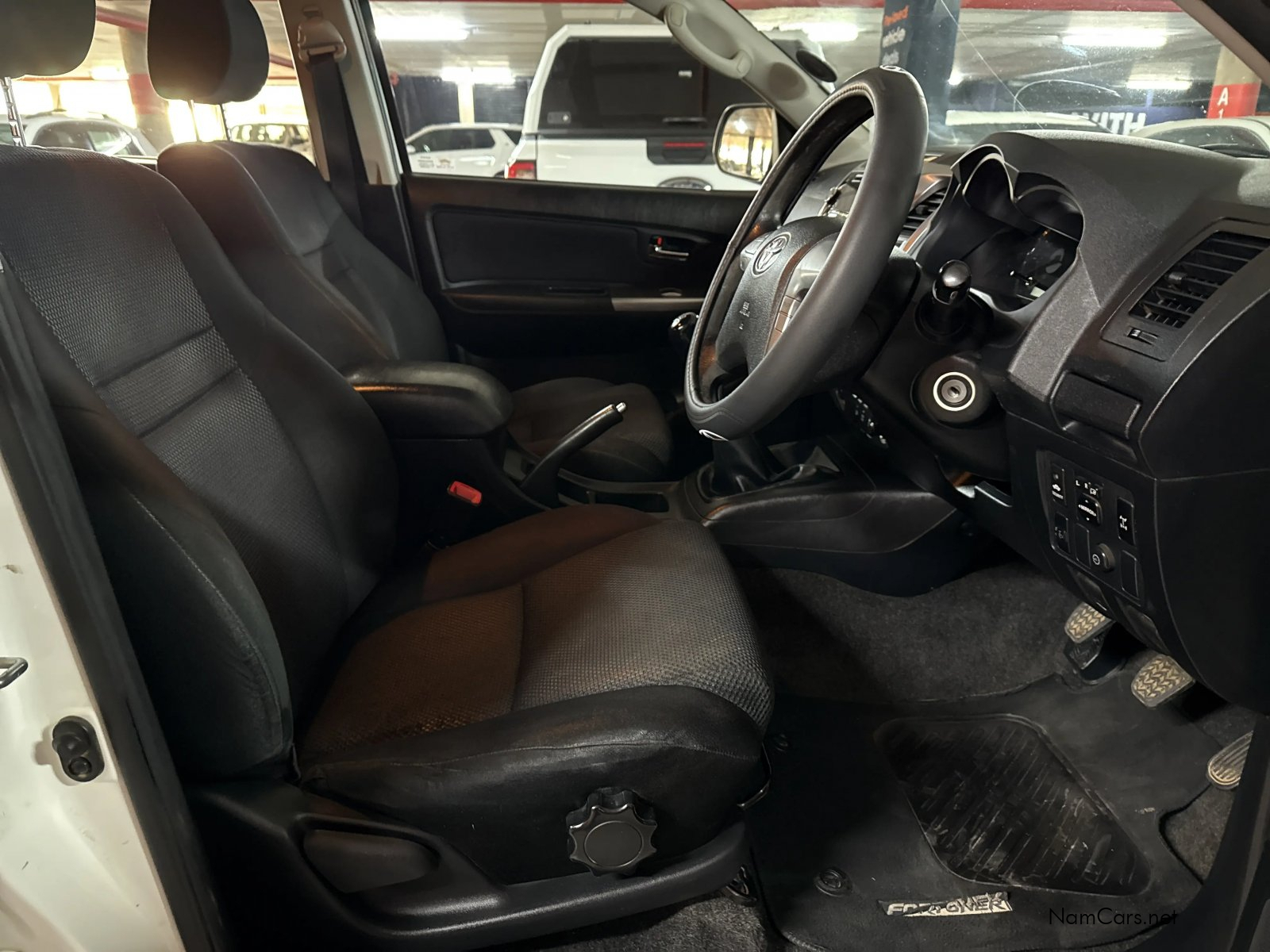2015 Toyota Fortuner photo 10