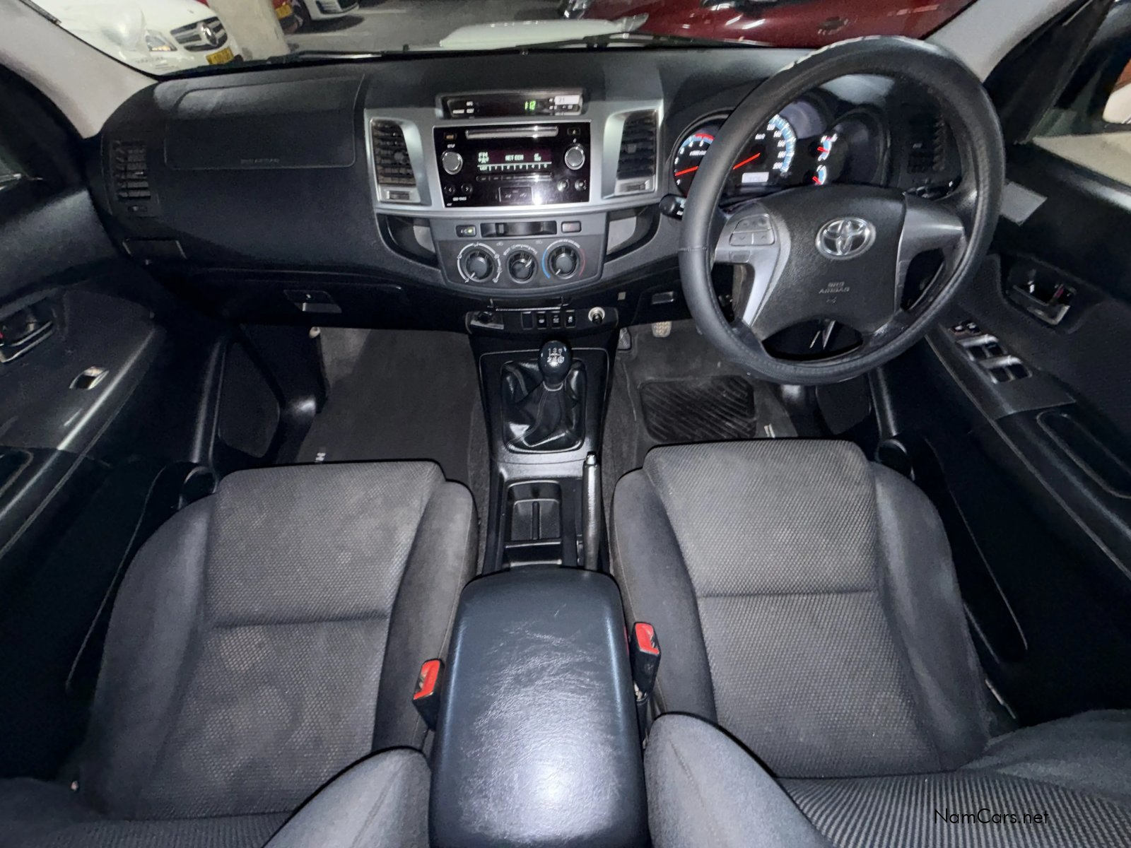 2015 Toyota Fortuner photo 15