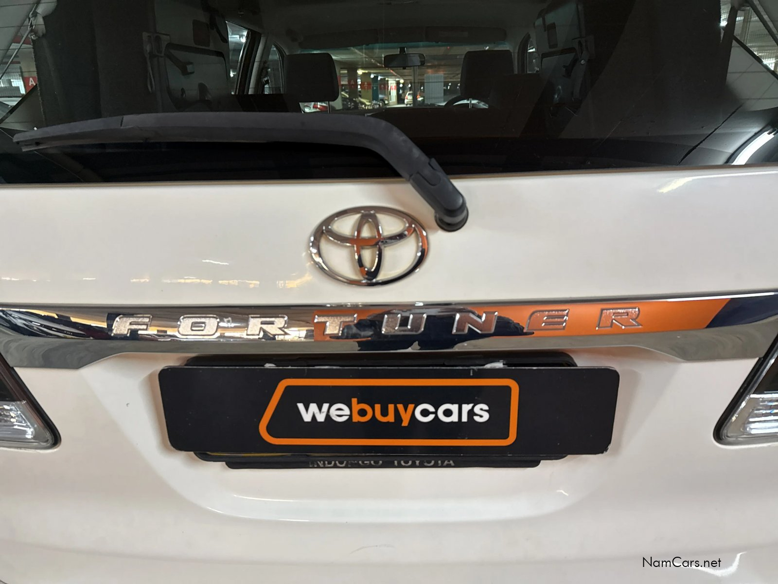 2015 Toyota Fortuner photo 8
