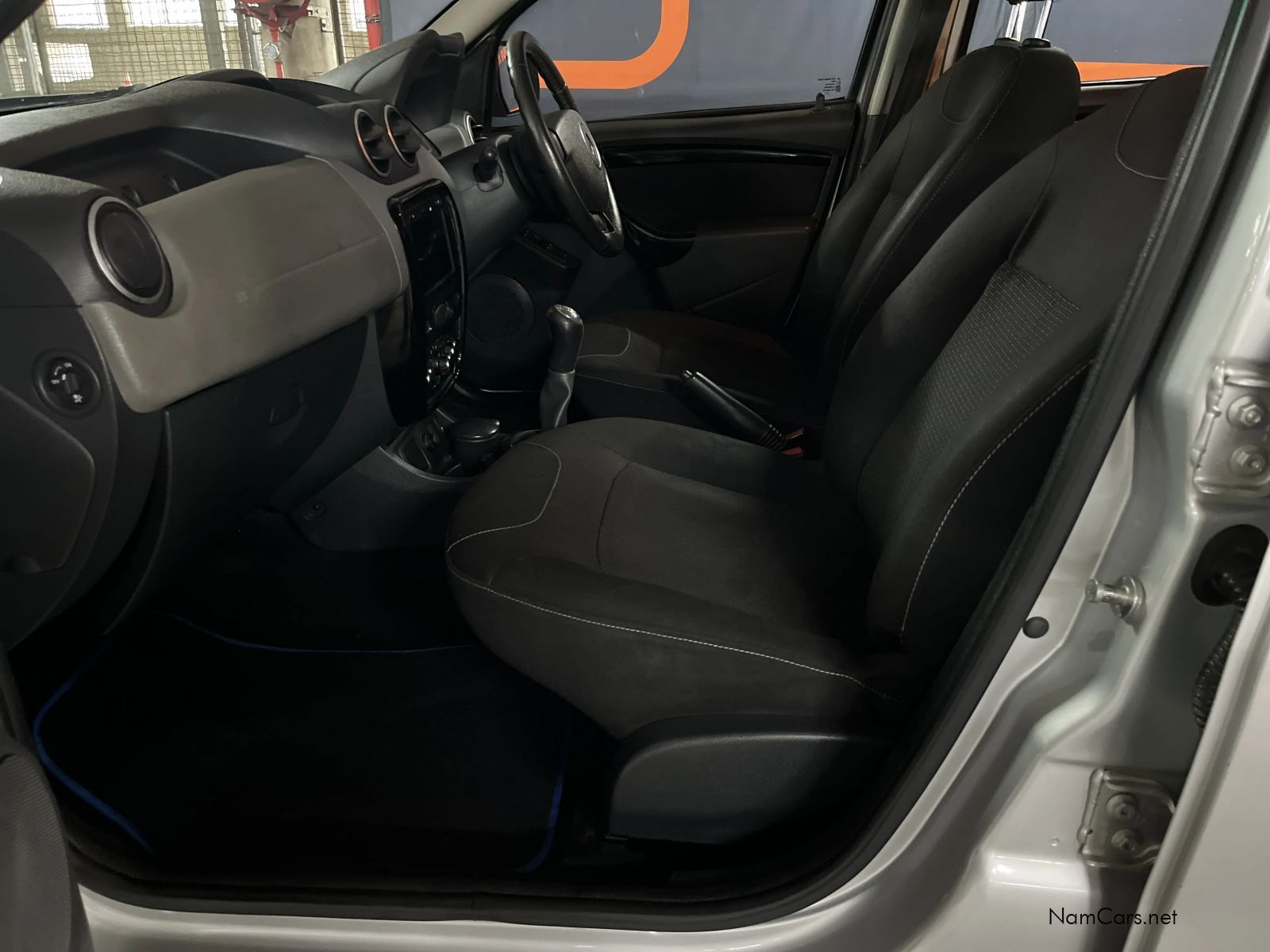 2014 Renault Duster photo 14