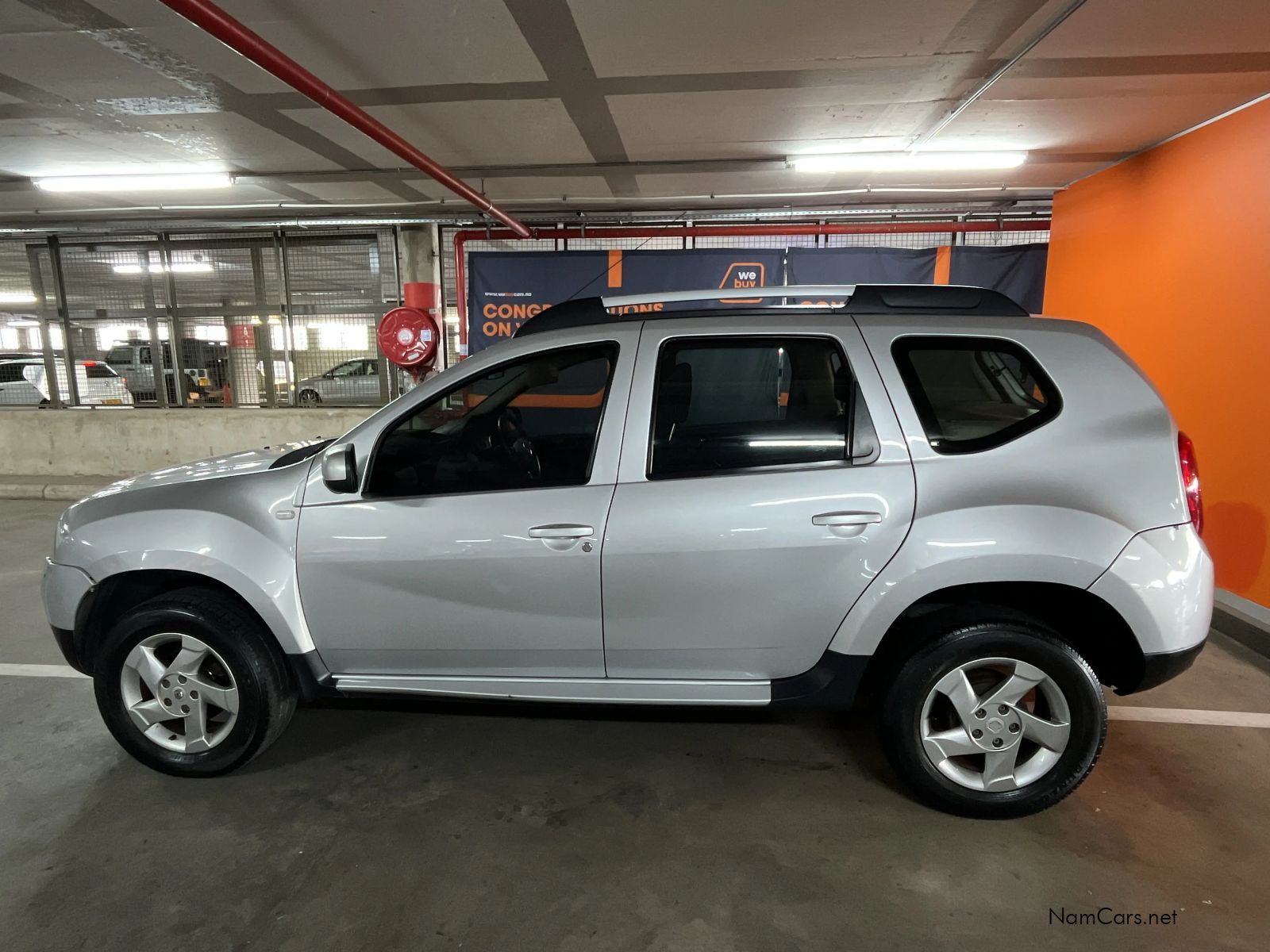 2014 Renault Duster photo 2