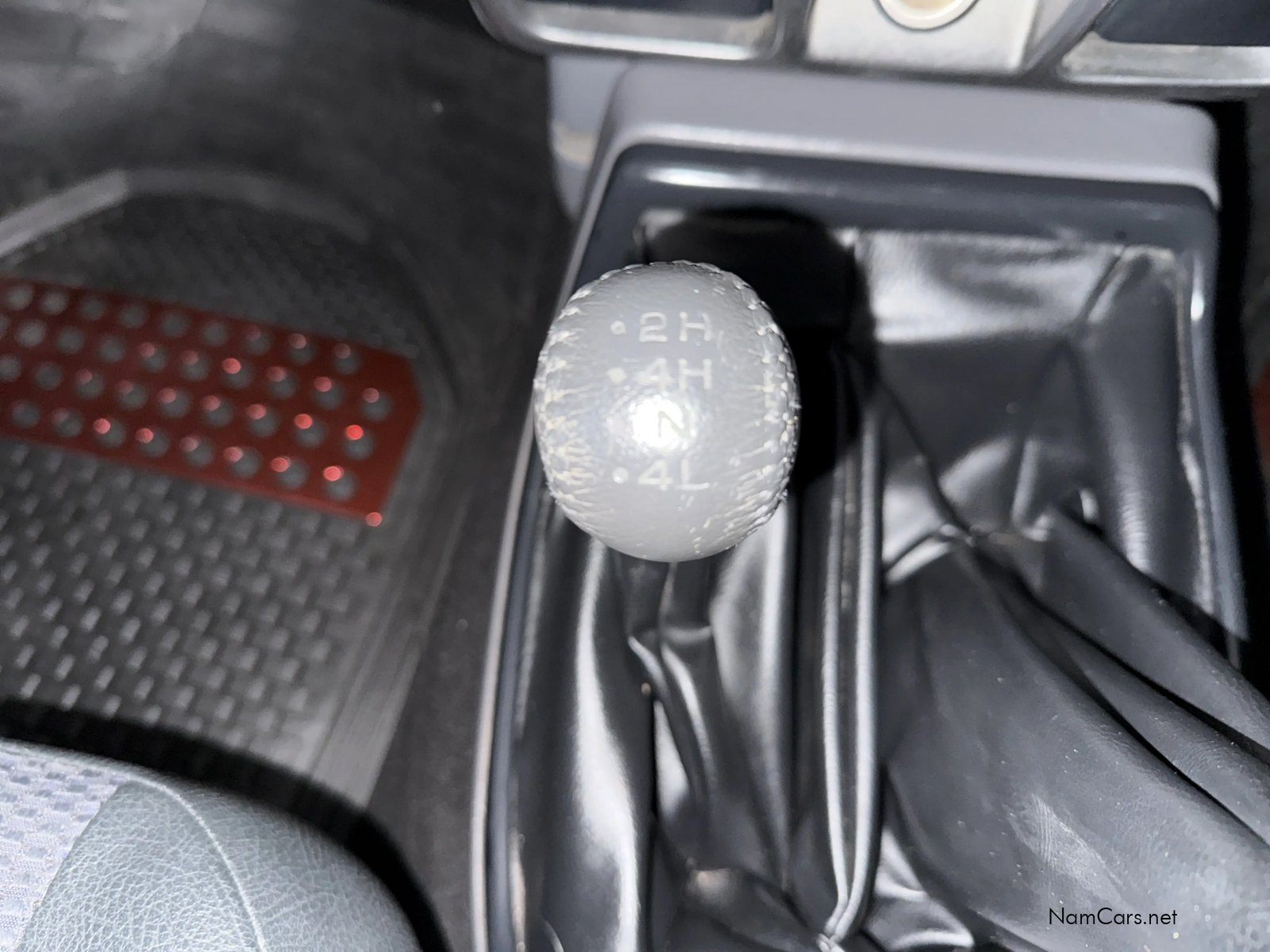 2016 Nissan NP300 photo 8