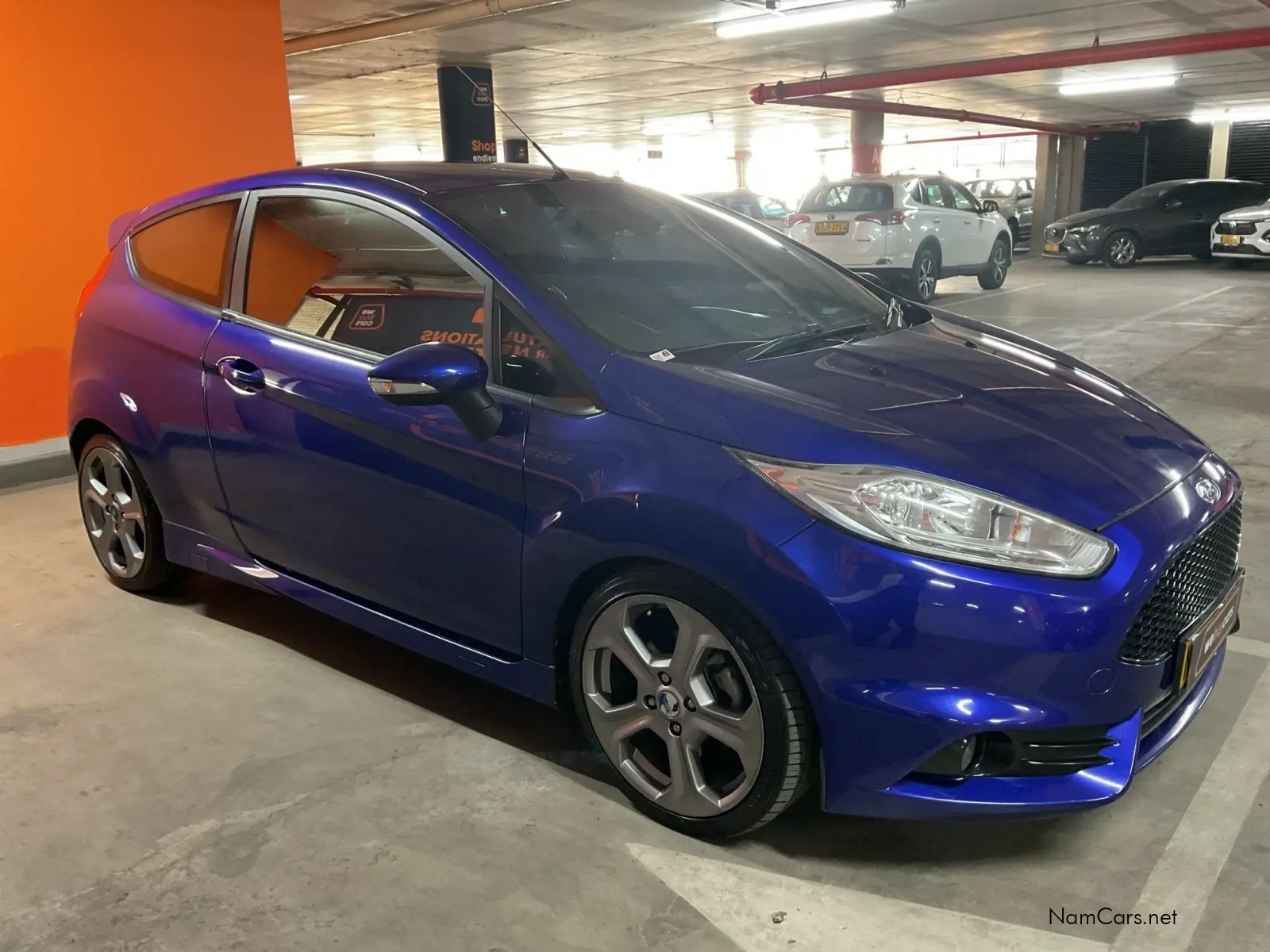 2015 Ford Fiesta photo 4