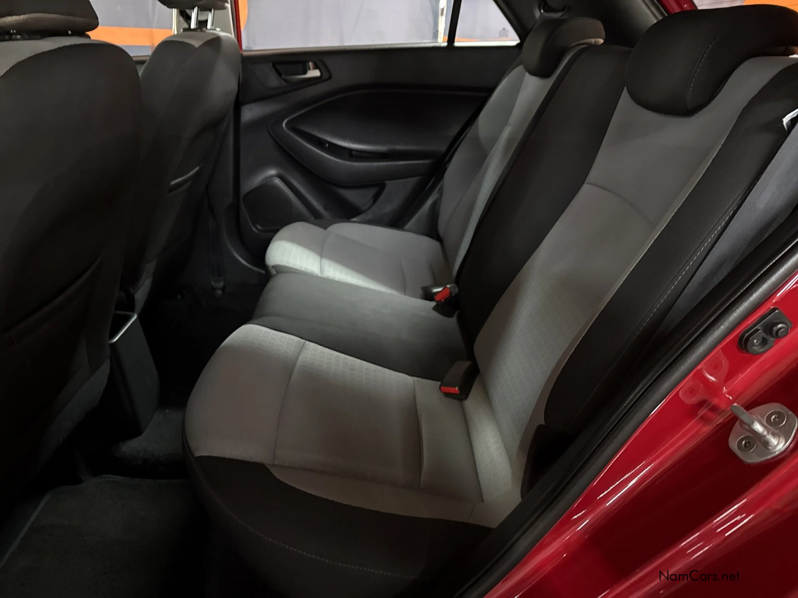 2015 Hyundai i20 photo 13