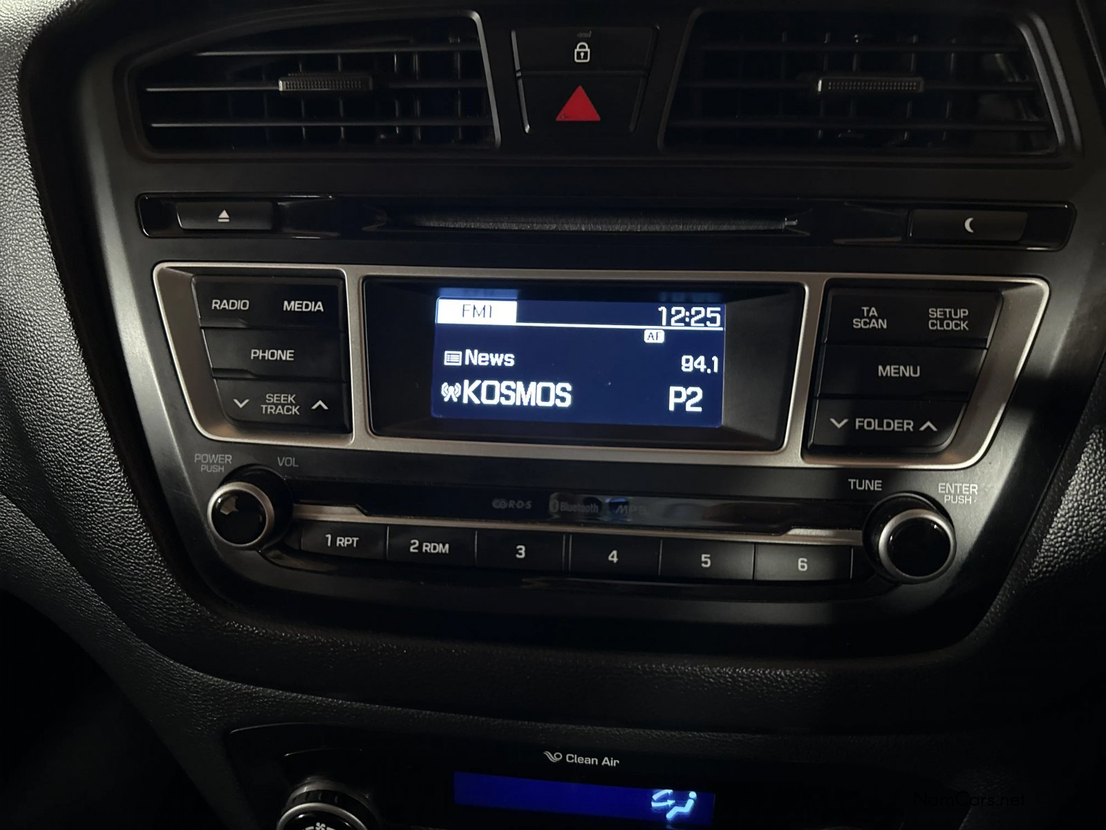 2015 Hyundai i20 photo 7