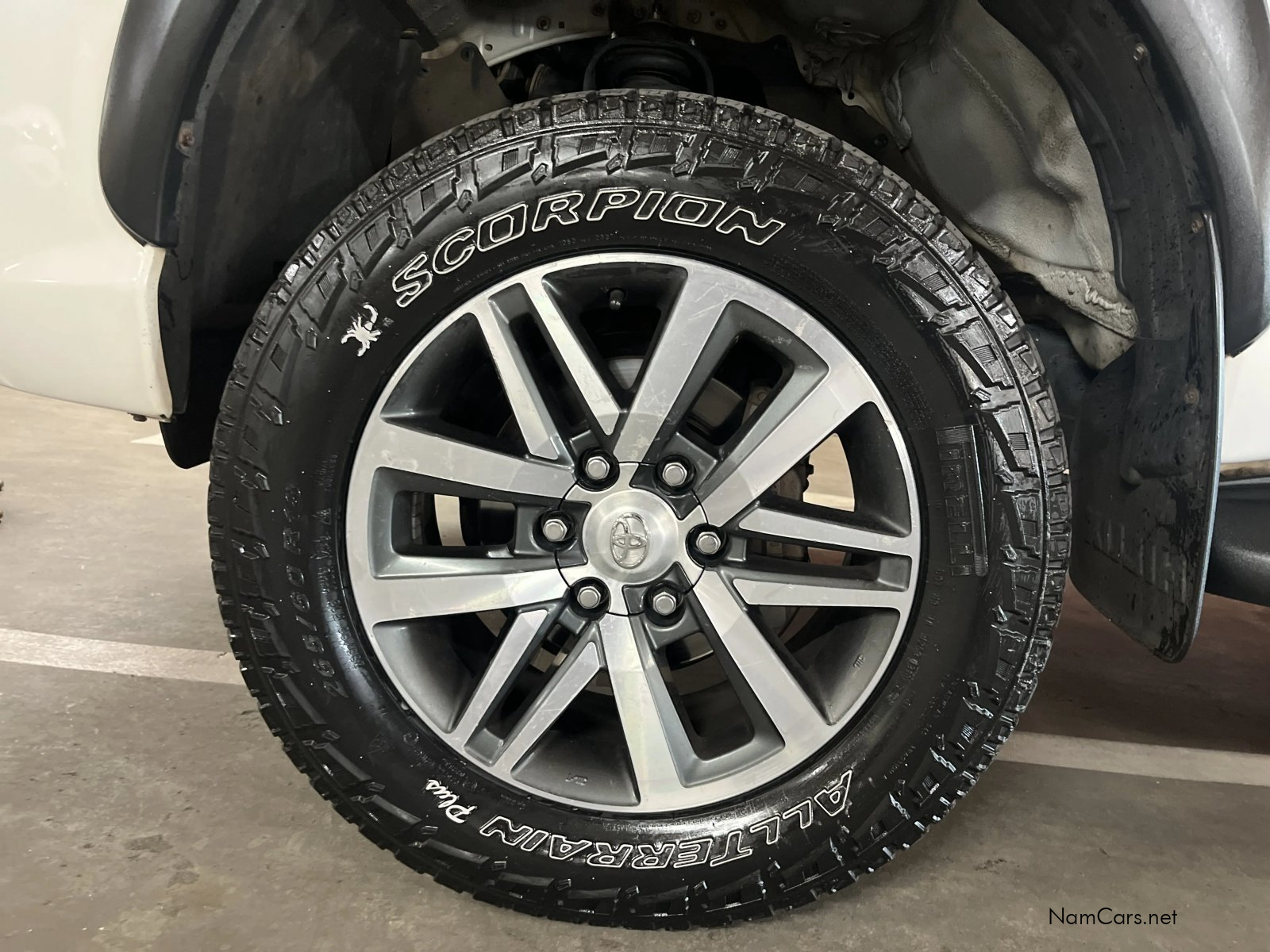 2018 Toyota Hilux photo 15